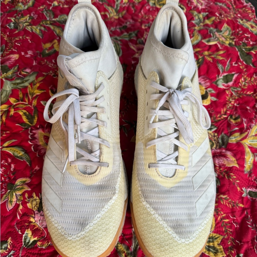 Adidas Athletic Shoes White Cream Breathable Mesh court volleyball shoes